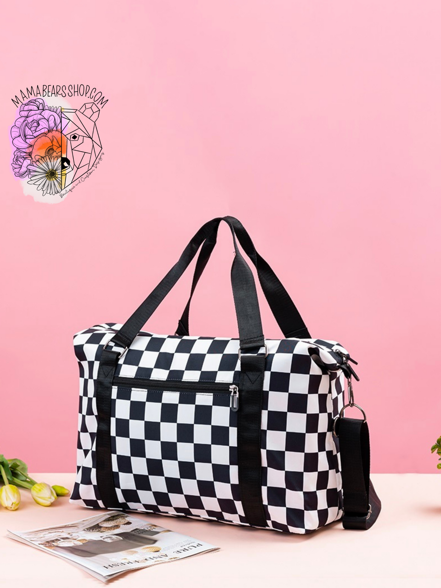 Large capacity checkered travel duffle strap