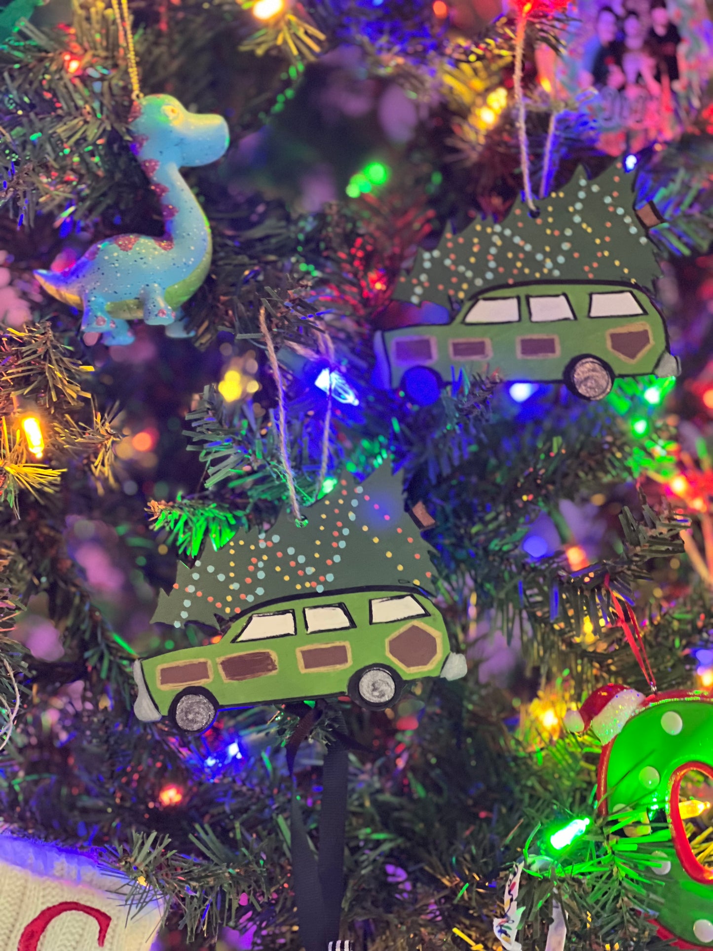 GREEN WAGON ORNAMENT